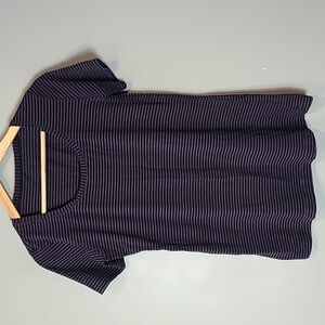 Lululemon Every Yogi Tee Stripe‎ Cadet Vitasea Size 8 Comfy Activewear Top